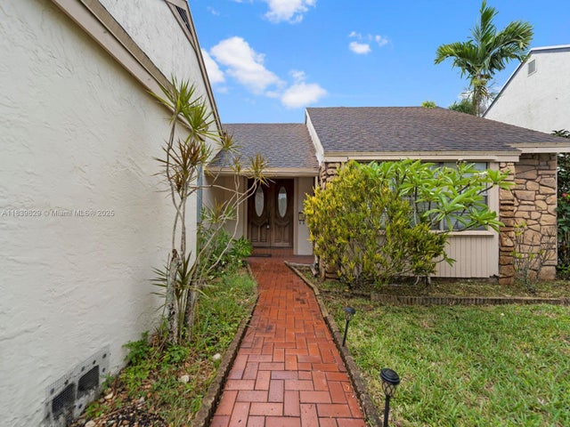 3 of 28 - 1440 Egret Rd, Homestead, FL