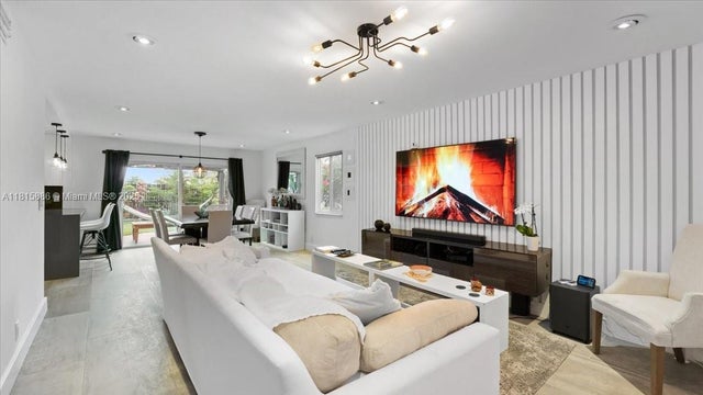 5 of 35 - 18701 Shauna Manor Dr, Boca Raton, FL