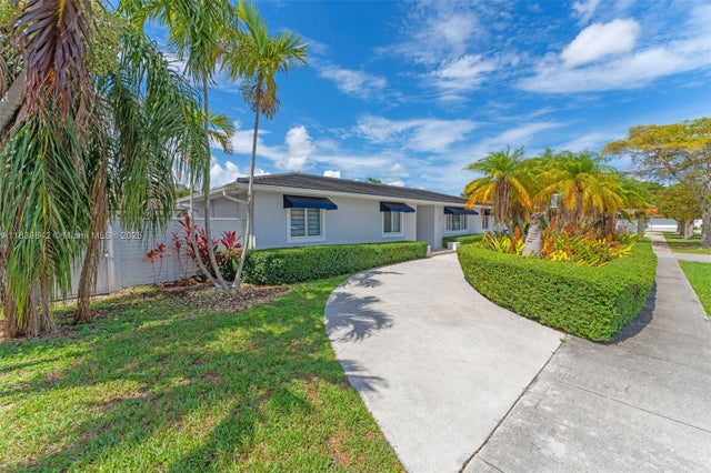 3 of 37 - 13305 Sw 22nd Ter, Miami, FL