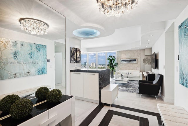 1 of 31 - 19707 Turnberry Way Ph-d, Aventura, FL