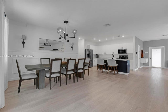 5 of 28 - 14864 Sw 163rd Ter, Miami, FL