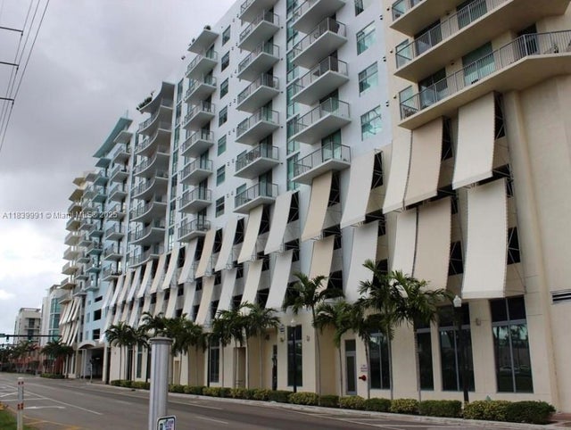 1 of 31 - 140 S Dixie Hwy 708, Hollywood, FL