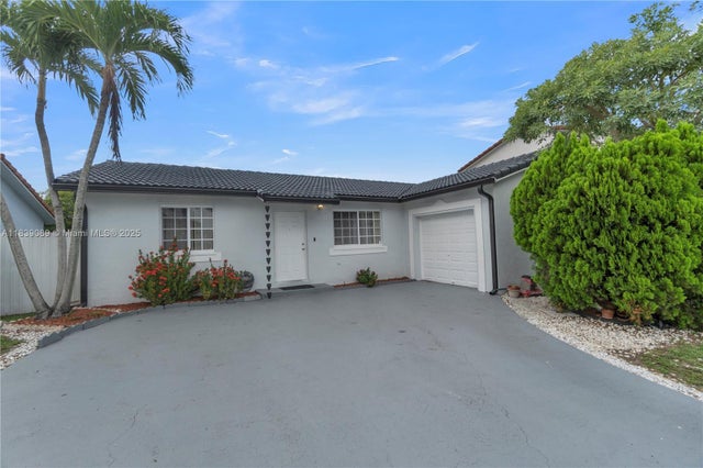 2 of 29 - 18030 Sw 153rd Ct, Miami, FL
