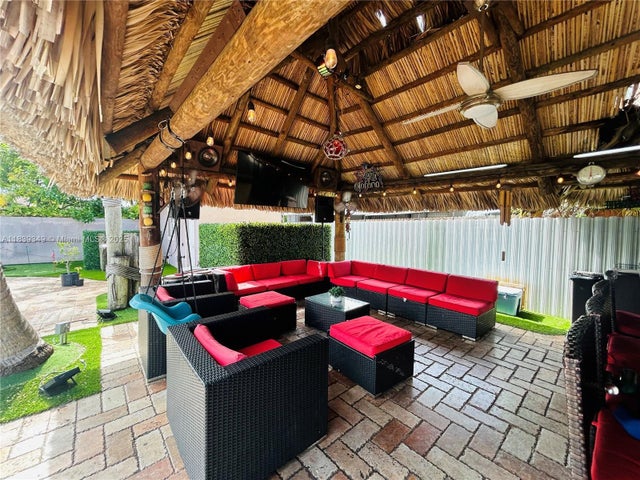 2 of 44 - 180 E 46th St, Hialeah, FL