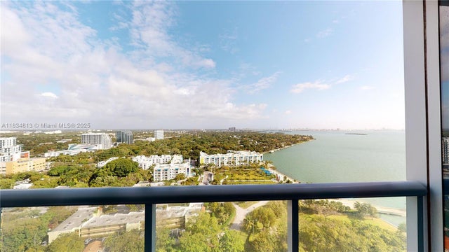 3 of 4 - N/A, Miami, FL