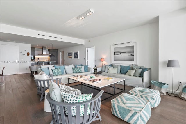 5 of 49 - 360 Ocean Dr 704s, Key Biscayne, FL