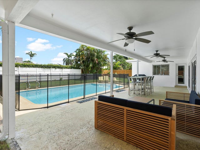 1 of 36 - 3721 N 55th Ave, Hollywood, FL