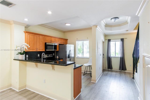 1 of 29 - 11647 Ne 18th Dr 11647, North Miami, FL