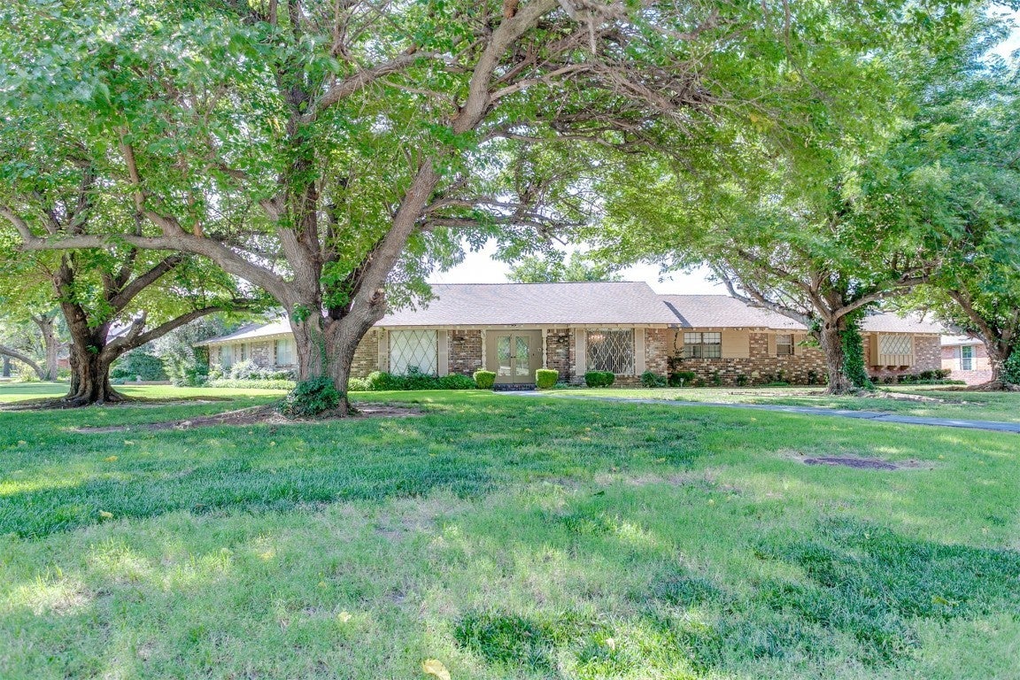 2532 Lancaster Lane, Oklahoma City, OK, 73116 For Sale