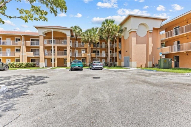 1 of 28 - 6900 Sw 39th St 208j, Davie, FL