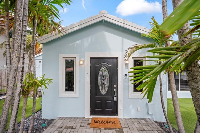 2 of 56 - 614 Ne 10th Ave, Fort Lauderdale, FL