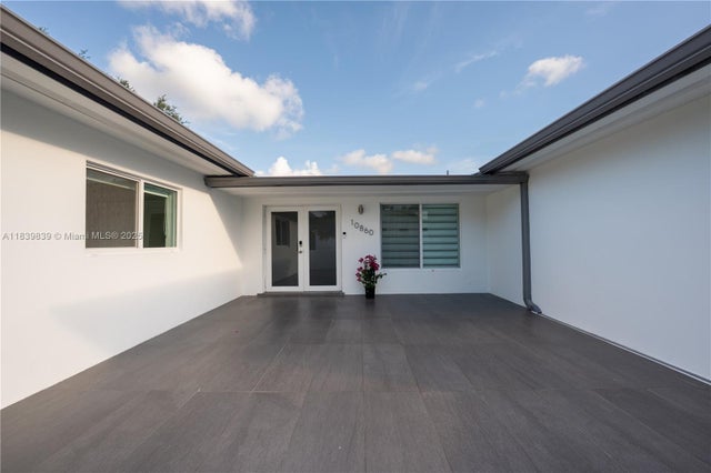 3 of 45 - 10860 Sw 116th St, Miami, FL