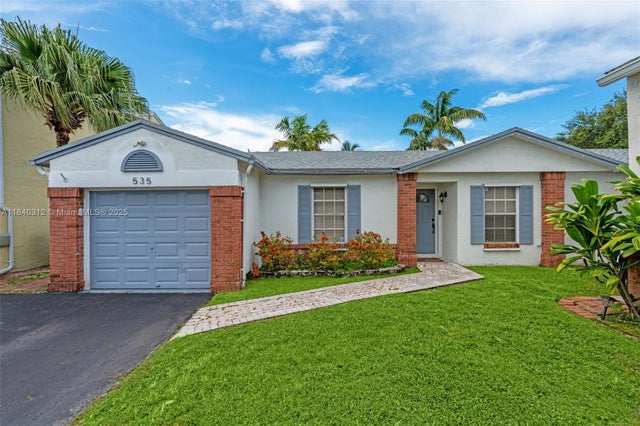 1 of 26 - 535 Radford Ter, Davie, FL
