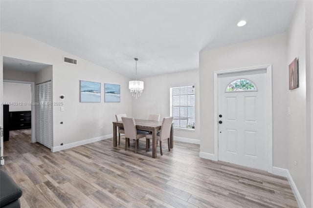 5 of 26 - 535 Radford Ter, Davie, FL