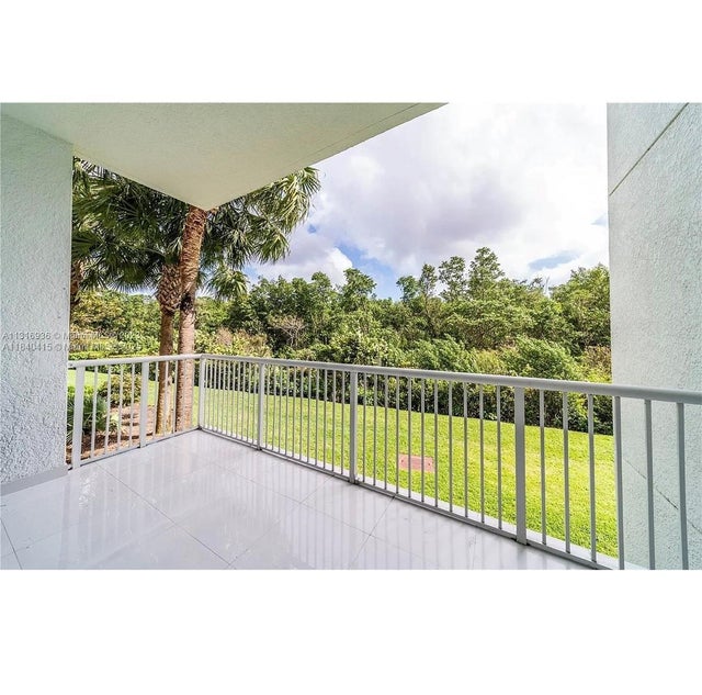 5 of 12 - 14951 Royal Oaks Ln 102, North Miami, FL