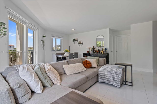 5 of 25 - 10950 Nw 82nd Street 109, Doral, FL