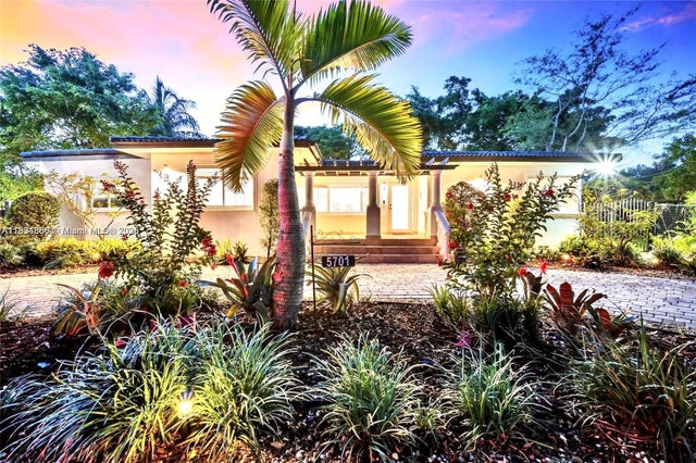 3 of 60 - 5701 Sw 33rd St, Miami, FL