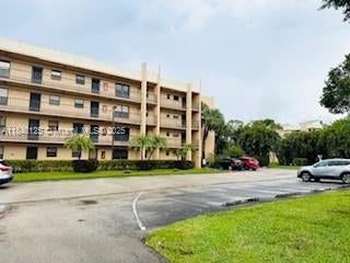 2 of 18 - 4760 W Lucerne Lakes Blvd W 108, Lake Worth, FL