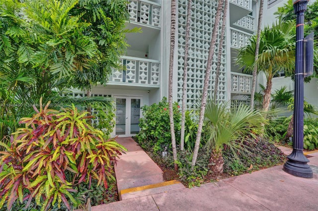 2 of 28 - 1100 11th St 204, Miami Beach, FL