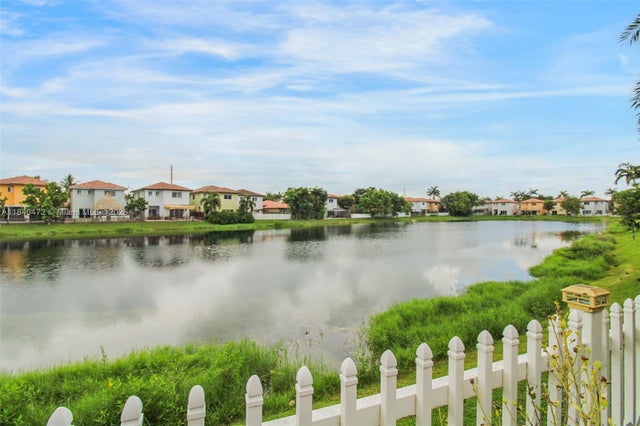 2 of 41 - 1033 Ne 41st Ave, Homestead, FL