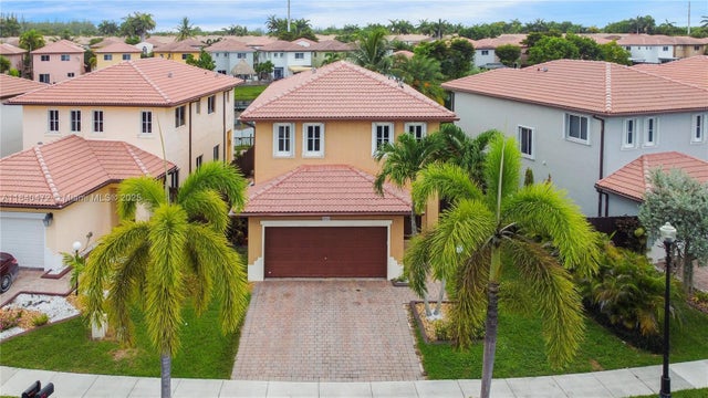 4 of 41 - 1033 Ne 41st Ave, Homestead, FL