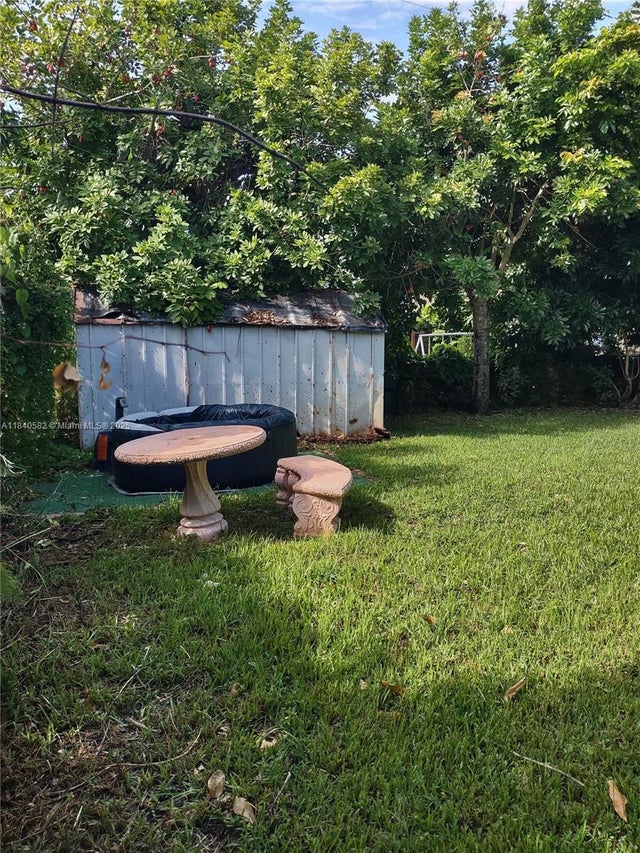 3 of 15 - 2506 Mayo St, Hollywood, FL