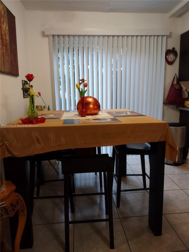 5 of 15 - 2506 Mayo St, Hollywood, FL