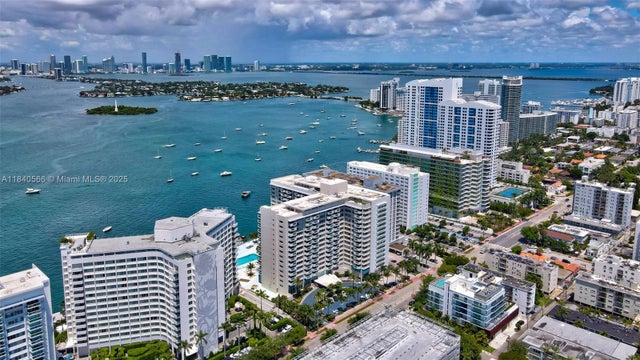 4 of 49 - 1200 West Ave 1224, Miami Beach, FL