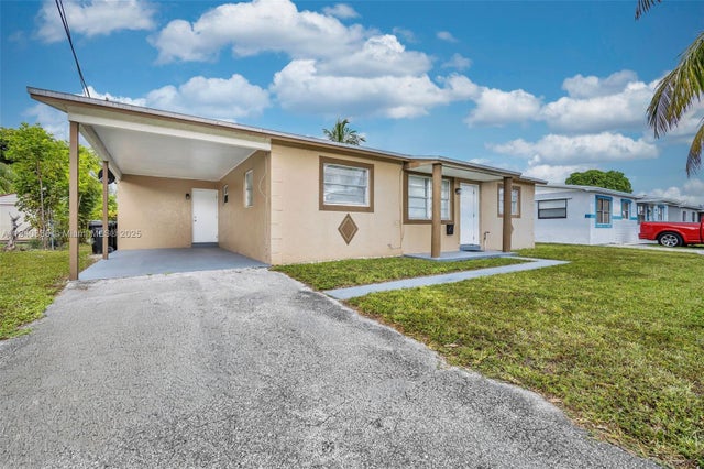 3 of 38 - 451 Sw 28th Ave, Fort Lauderdale, FL