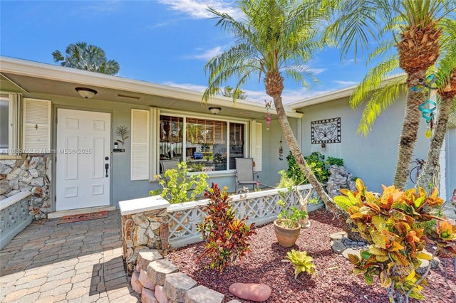 4 of 50 - 11000 Nw 20th St, Pembroke Pines, FL