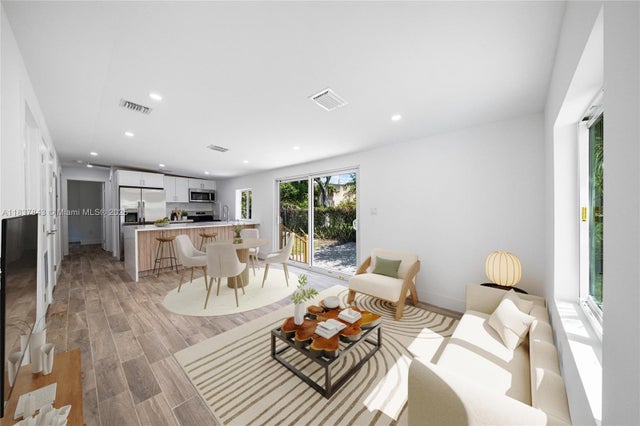 1 of 35 - 5900 Nw 5th Ct, Miami, FL