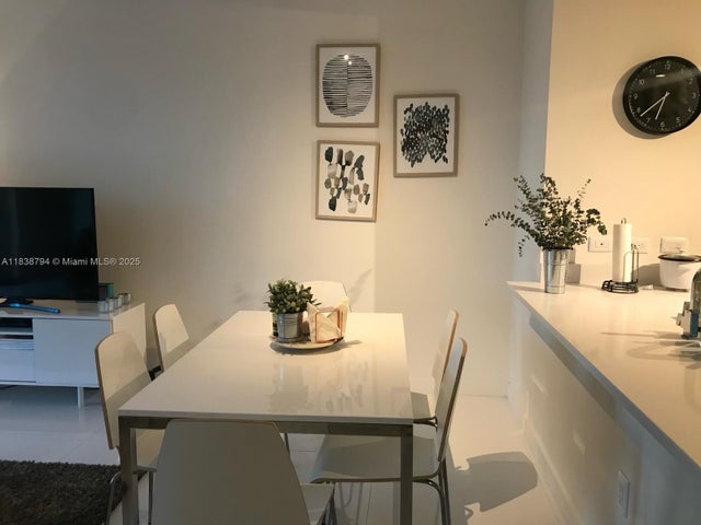 5 of 52 - 1100 S Miami Ave 1103, Miami, FL