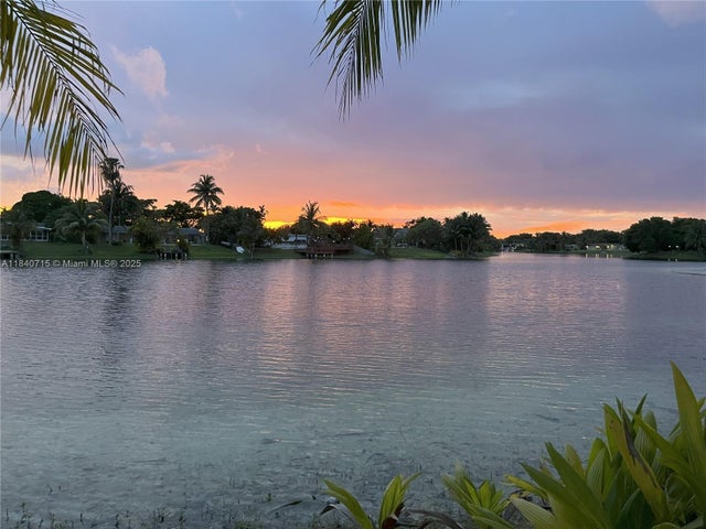 2 of 32 - 7700 Sw 137th Ct, Miami, FL