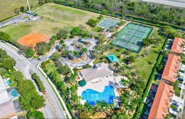 3 of 20 - 1370 Nw 154th Ave, Pembroke Pines, FL