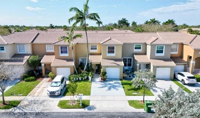 5 of 20 - 1370 Nw 154th Ave, Pembroke Pines, FL