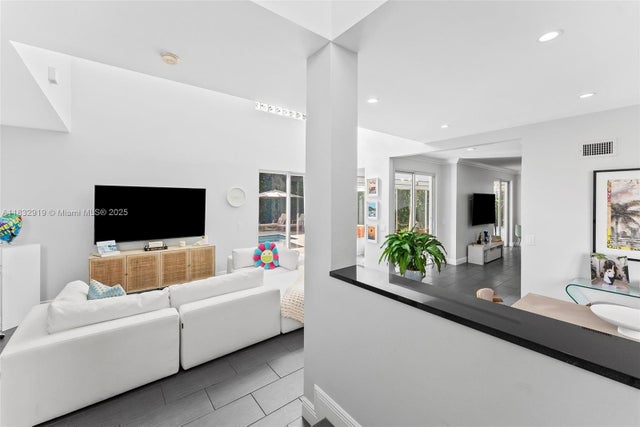2 of 44 - 17723 Tiffany Trace Dr, Boca Raton, FL