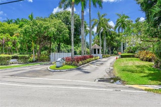 Photo of Listing #A11840775