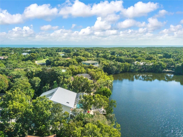 2 of 3 - 10 Mahogany, Key Largo, FL