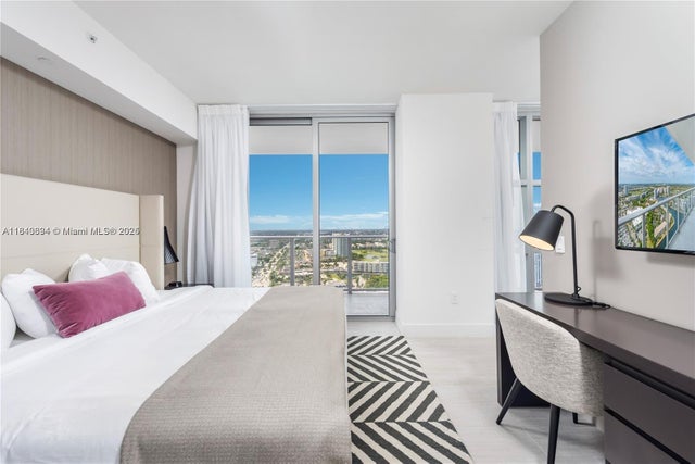 4 of 32 - 4010 S Ocean Dr R2804, Hollywood, FL