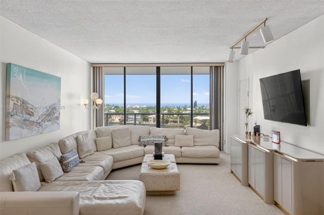 4 of 77 - 20281 E Country Club Dr 704, Aventura, FL