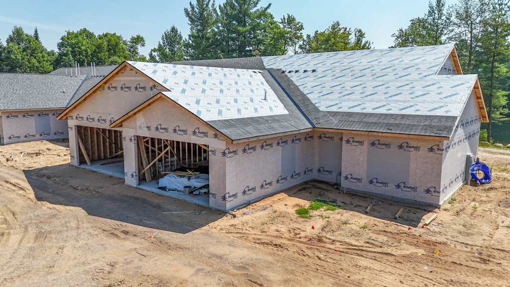 1104 Serenz Ln # 4, Arbor Vitae