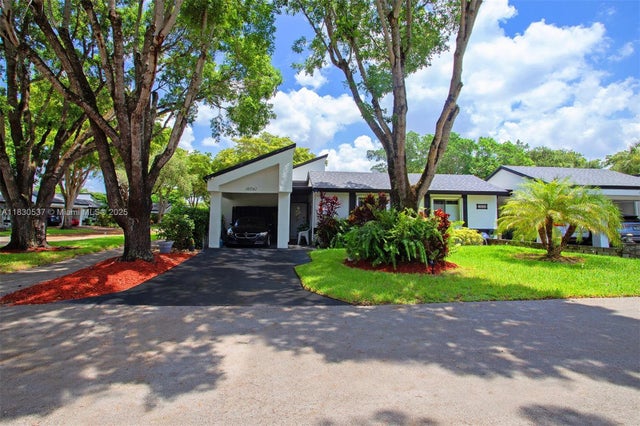 1 of 67 - 16041 Fairway Ter 121, Weston, FL