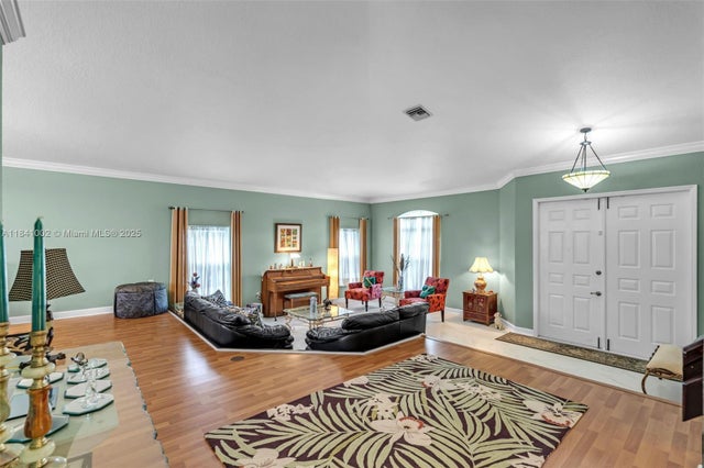 5 of 53 - 11331 Nw 64th Ter, Doral, FL
