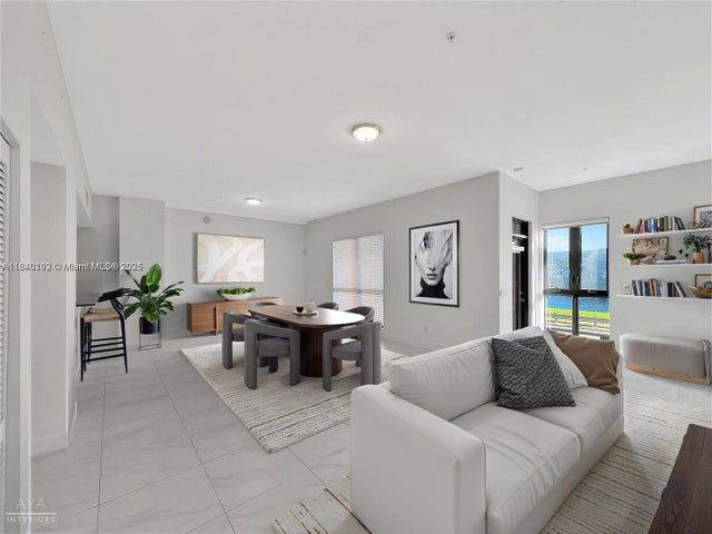 8390 Sw 72nd Ave 106, Miami