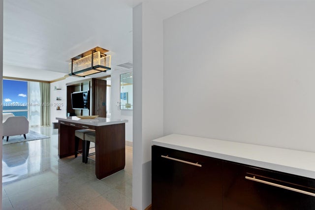 3 of 56 - 6801 Collins Ave 705 (door 722), Miami Beach, FL