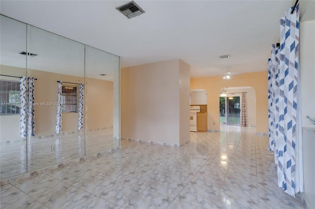 4 of 20 - 1180 Nw 135th St, North Miami, FL