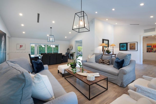 5 of 33 - 15503 Sw 74th Pl, Palmetto Bay, FL
