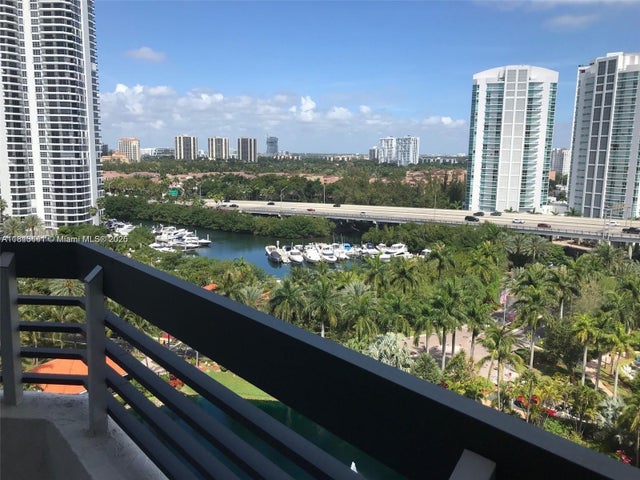 19101 Ne 36th Ct 1506, Aventura