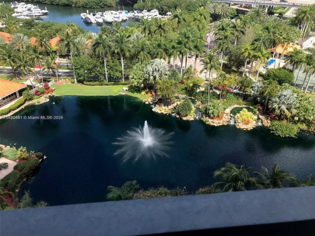 2 of 27 - 19101 Ne 36th Ct 1506, Aventura, FL