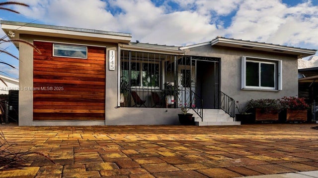 1745 Sw 11th Ter, Miami